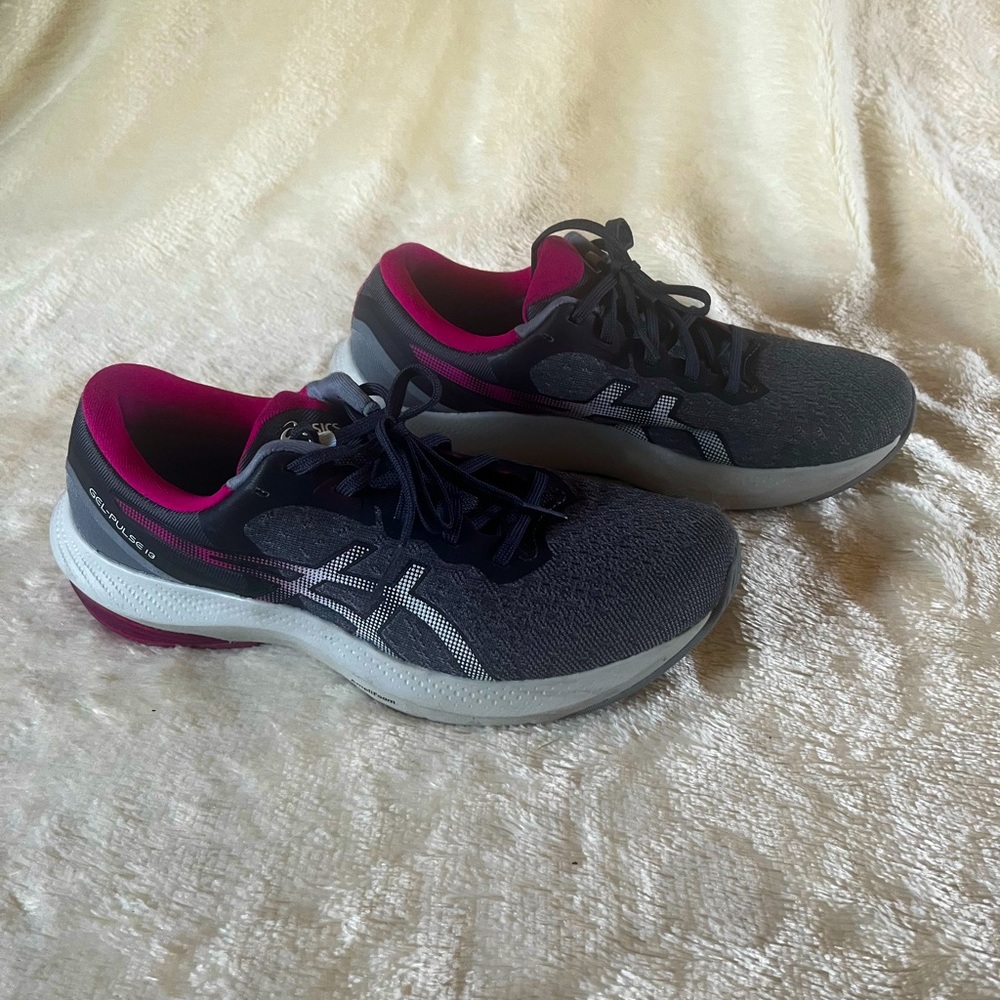 ASICS gel-pulse 13 Sz 9